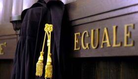 La polizza può non coprire le infiltrazioni causate dall'incuria delle tubazioni condominiali, attenzione alle esclusioni