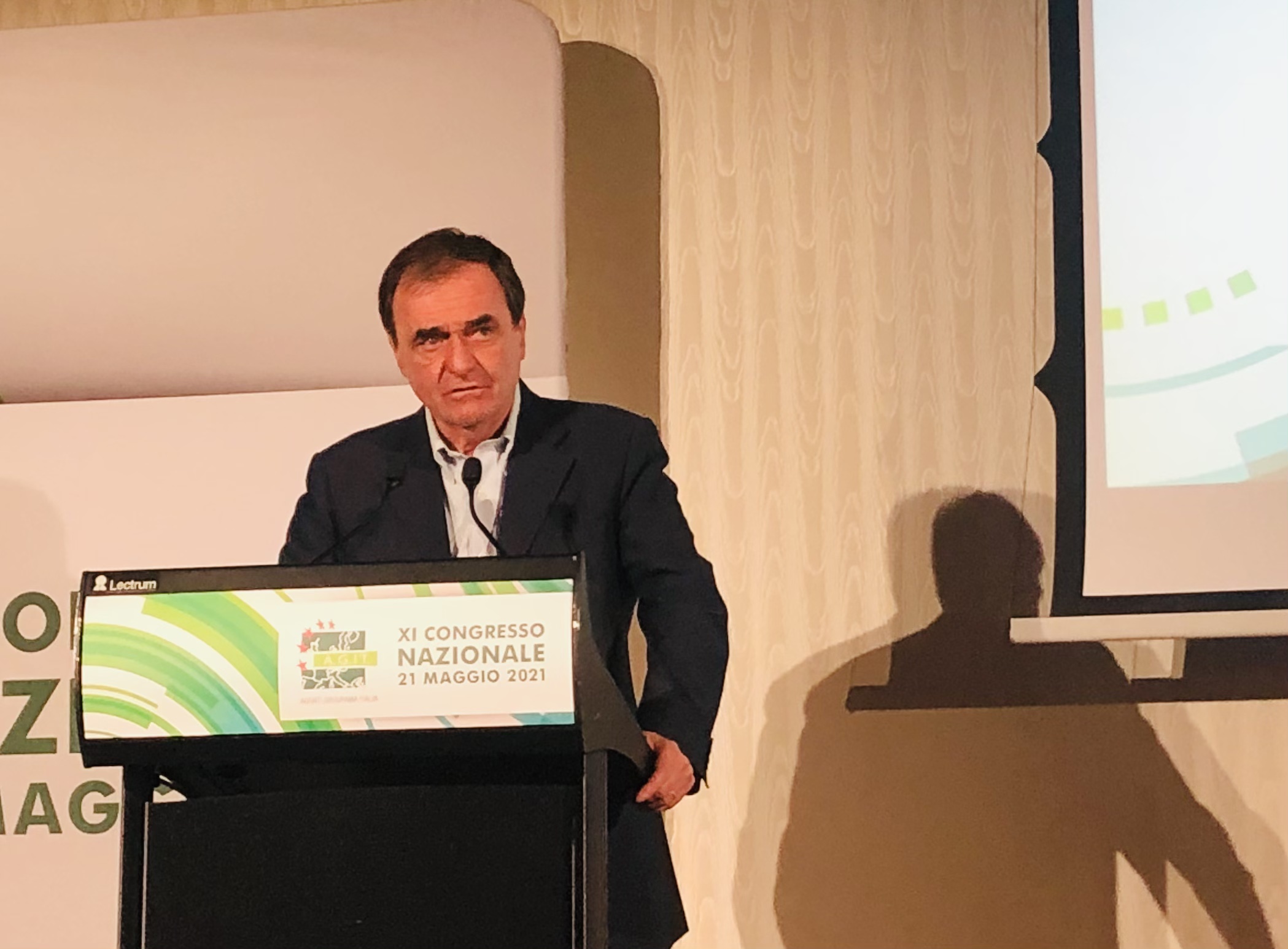 MASSIMO ANNESI E' IL NUOVO PRESIDENTE AGIT MASSIMO ANNESI E' IL NUOVO PRESIDENTE AGIT